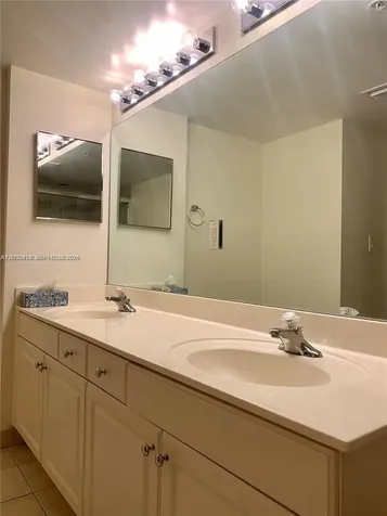 529 E Sheridan Street Dania Beach FL 33004