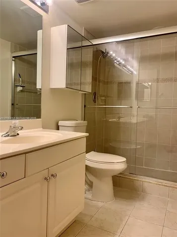 529 E Sheridan Street Dania Beach FL 33004