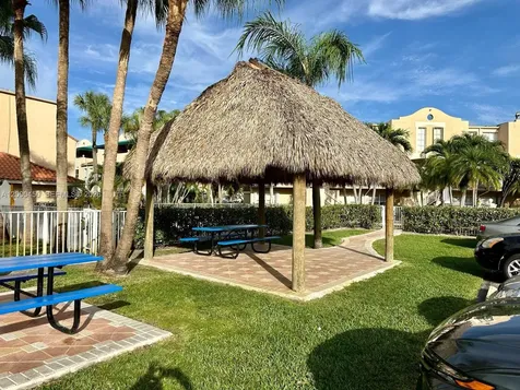 8675 NW 5th Terrace Miami FL 33126