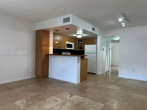8675 NW 5th Terrace Miami FL 33126