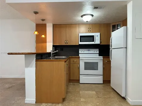 8675 NW 5th Terrace Miami FL 33126