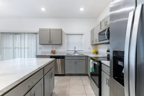 1170 SW 7th Court Florida City FL 33034