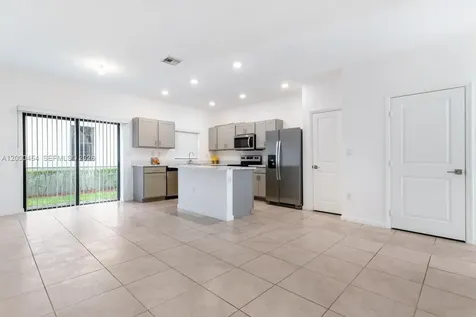 1170 SW 7th Court Florida City FL 33034