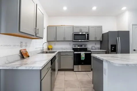 1170 SW 7th Court Florida City FL 33034