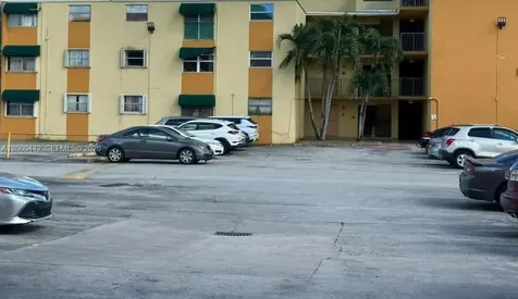 606 W 81st Street Hialeah FL 33014