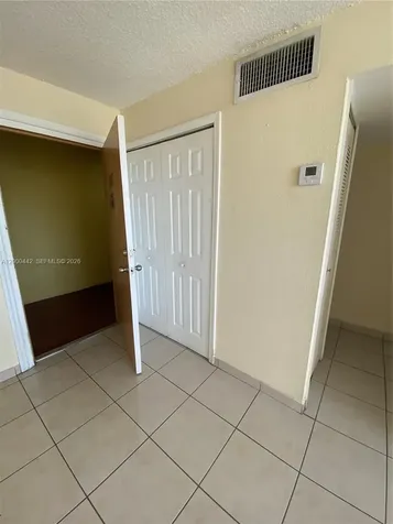 606 W 81st Street Hialeah FL 33014