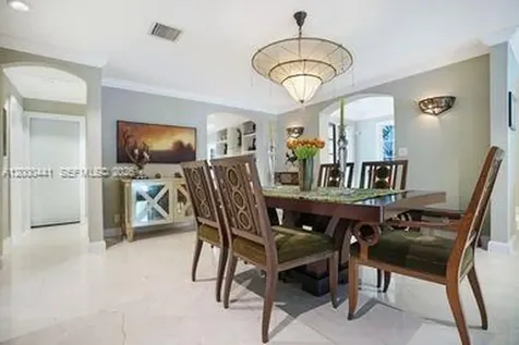 113 S Gordon Road Fort Lauderdale FL 33301
