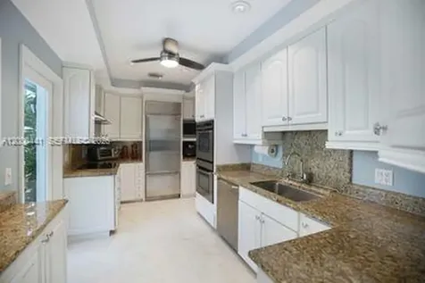 113 S Gordon Road Fort Lauderdale FL 33301