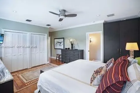 113 S Gordon Road Fort Lauderdale FL 33301