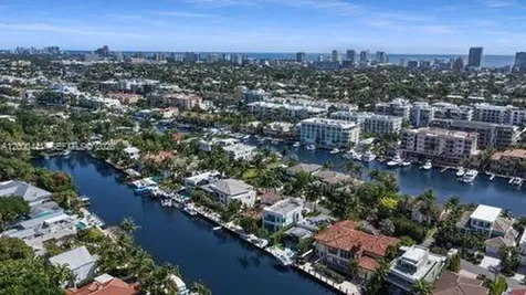 113 S Gordon Road Fort Lauderdale FL 33301