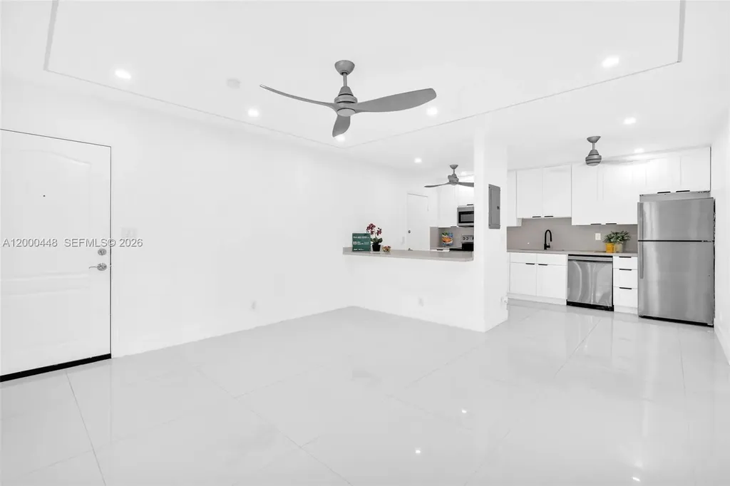 770 SE 2nd Avenue Deerfield Beach FL 33441
