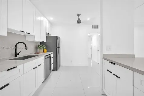 770 SE 2nd Avenue Deerfield Beach FL 33441