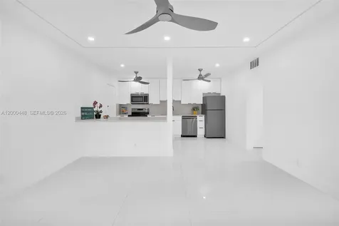 770 SE 2nd Avenue Deerfield Beach FL 33441