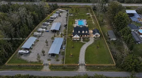 6518 Old Tampa Highway #B Other City - In The State Of Florida FL 33896