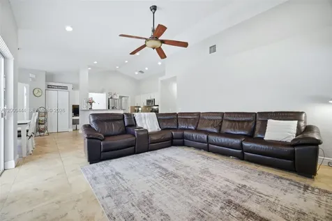 3563 W Tree Tops Court Davie FL 33328
