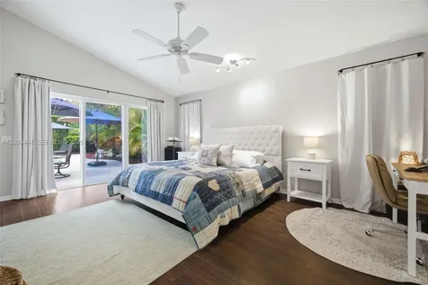 3563 W Tree Tops Court Davie FL 33328