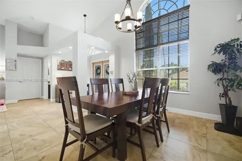 3563 W Tree Tops Court Davie FL 33328