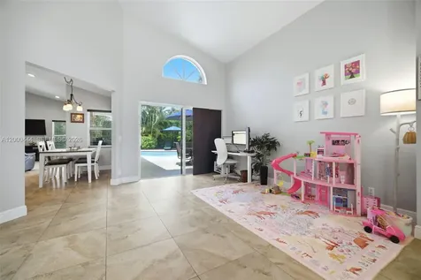 3563 W Tree Tops Court Davie FL 33328
