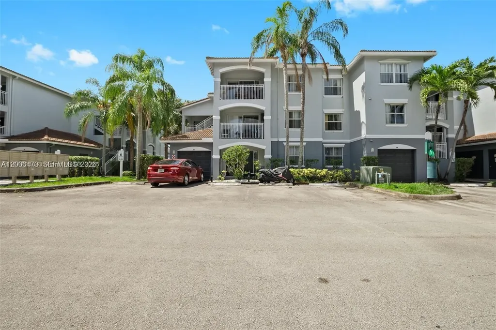 9645 NW 1st Court Pembroke Pines FL 33024