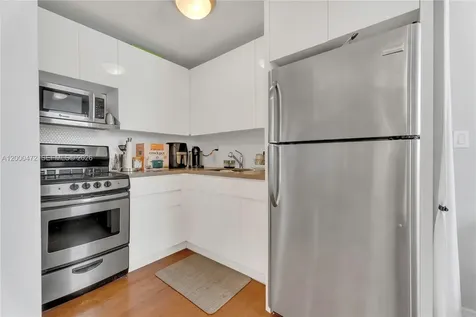 1542 Drexel Avenue Miami Beach FL 33139