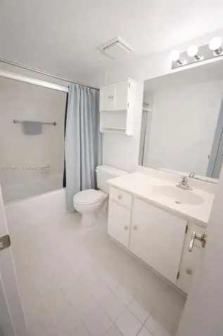 6475 W Oakland Park Boulevard Lauderhill FL 33313