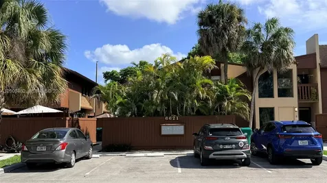 6621 SW 116th Place Miami FL 33173