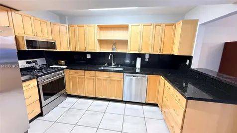 6621 SW 116th Place Miami FL 33173