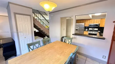 6621 SW 116th Place Miami FL 33173