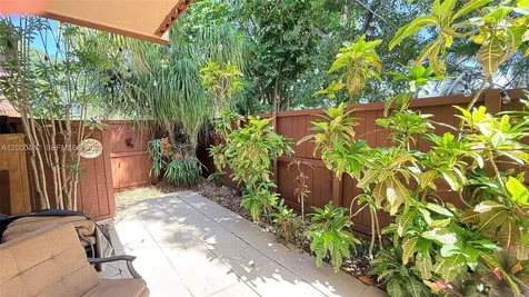 6621 SW 116th Place Miami FL 33173