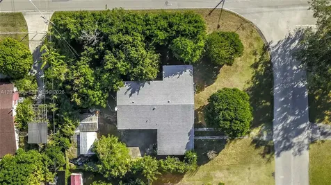 16705 SW 298th Terrace Homestead FL 33030