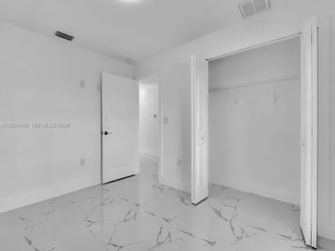 5117 24th Street SW Lehigh Acres FL 33973