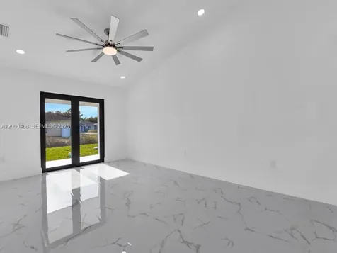 5117 24th Street SW Lehigh Acres FL 33973