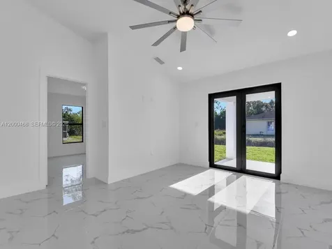5117 24th Street SW Lehigh Acres FL 33973