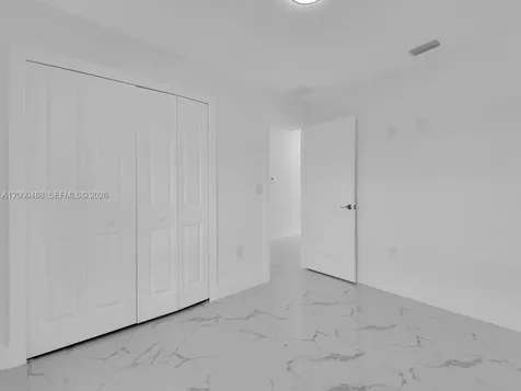 5117 24th Street SW Lehigh Acres FL 33973