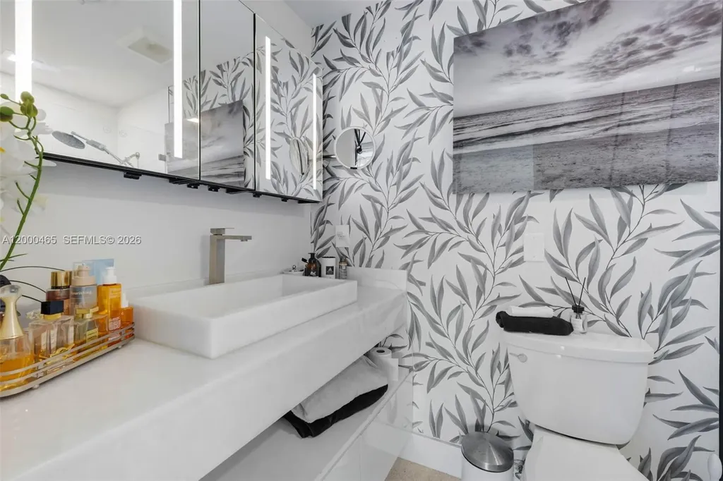 1700 N 48th Avenue Hollywood FL 33021