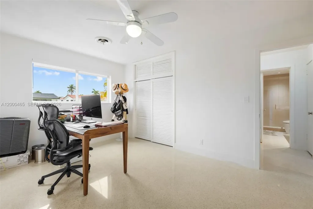 1700 N 48th Avenue Hollywood FL 33021