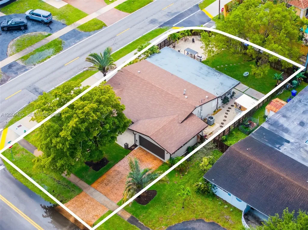 1700 N 48th Avenue Hollywood FL 33021
