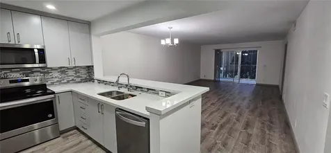 Pembroke Pines FL 33027