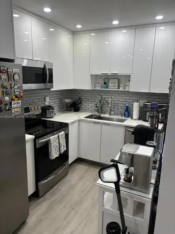 4050 NW 135th Street Opa-Locka FL 33054