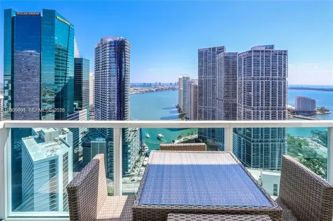 31 SE 5th Street Miami FL 33131