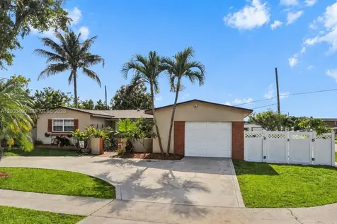 600 SW 67th Avenue Pembroke Pines FL 33023