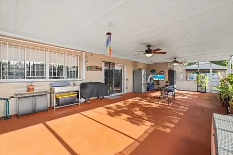 600 SW 67th Avenue Pembroke Pines FL 33023
