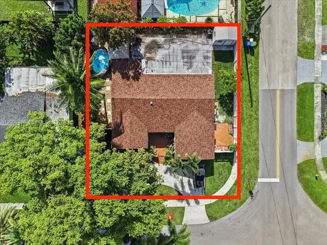 600 SW 67th Avenue Pembroke Pines FL 33023