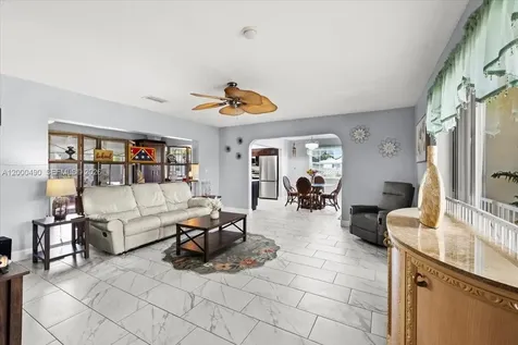 600 SW 67th Avenue Pembroke Pines FL 33023