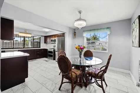 600 SW 67th Avenue Pembroke Pines FL 33023