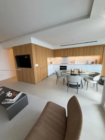4775 Collins Avenue Miami Beach FL 33140