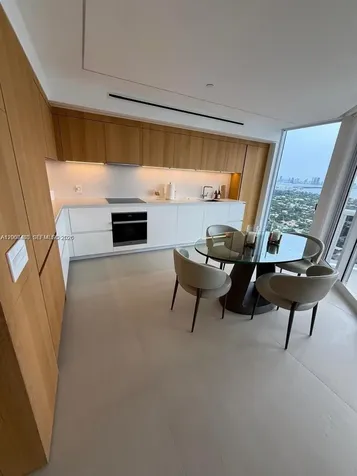 4775 Collins Avenue Miami Beach FL 33140