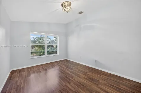 2073 SE 13th Street Homestead FL 33035