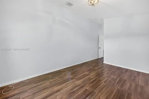 2073 SE 13th Street Homestead FL 33035