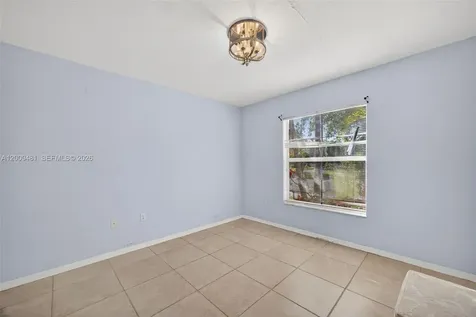 2073 SE 13th Street Homestead FL 33035